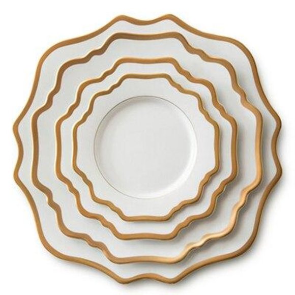 Luxury Flower Dinner Plate Set - Picture 10 of 15